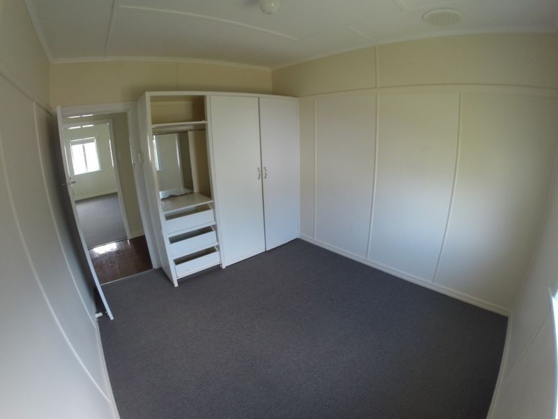 24 Short Street, Esk QLD 4312