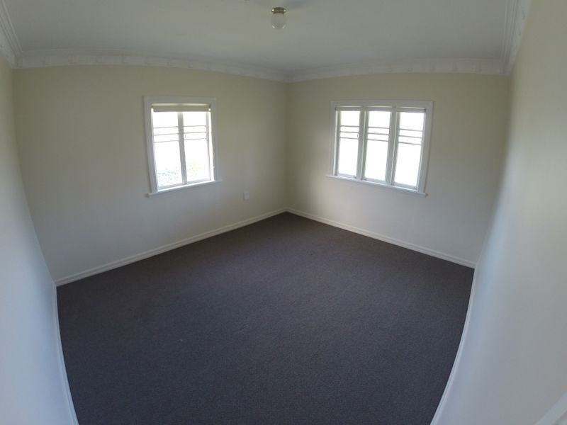 24 Short Street, Esk QLD 4312