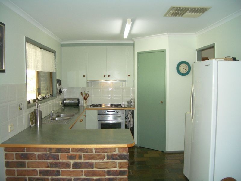 263 Esk/Hampton Road, Esk QLD 4312