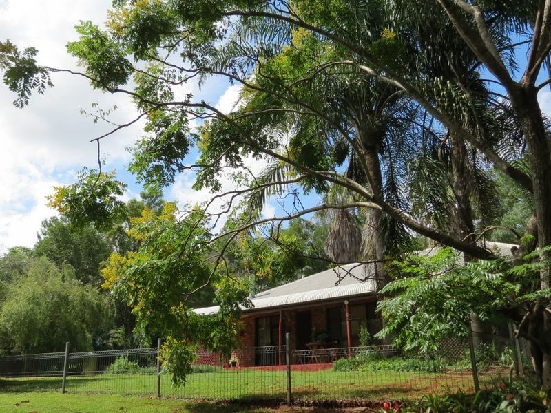 251 Esk Hampton, Esk QLD 4312