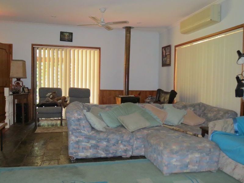 251 Esk Hampton, Esk QLD 4312
