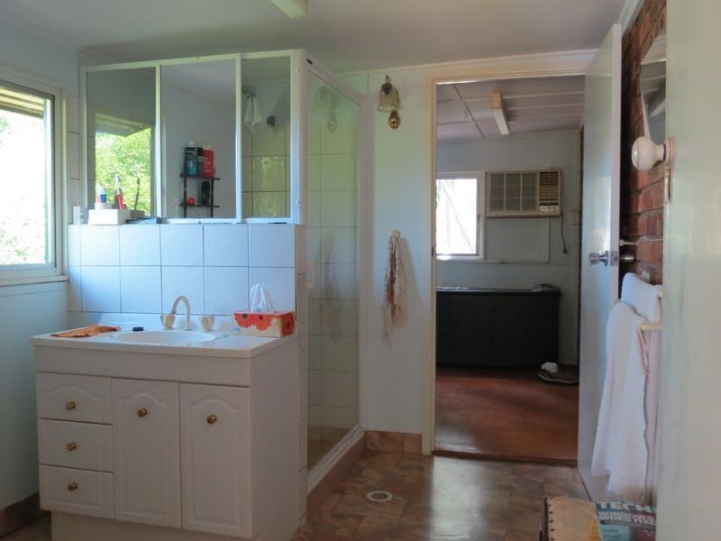 251 Esk Hampton, Esk QLD 4312