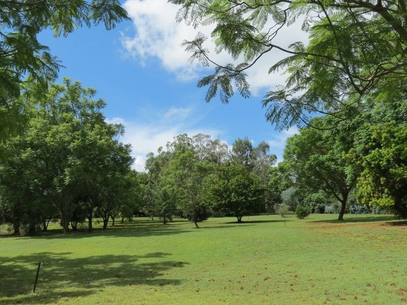 251 Esk Hampton, Esk QLD 4312