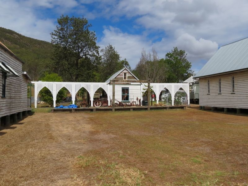 65 Ipswich Street, Esk QLD 4312