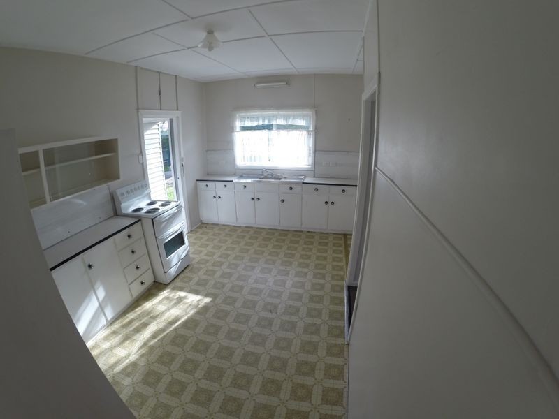 22 George Street, Toogoolawah QLD 4313