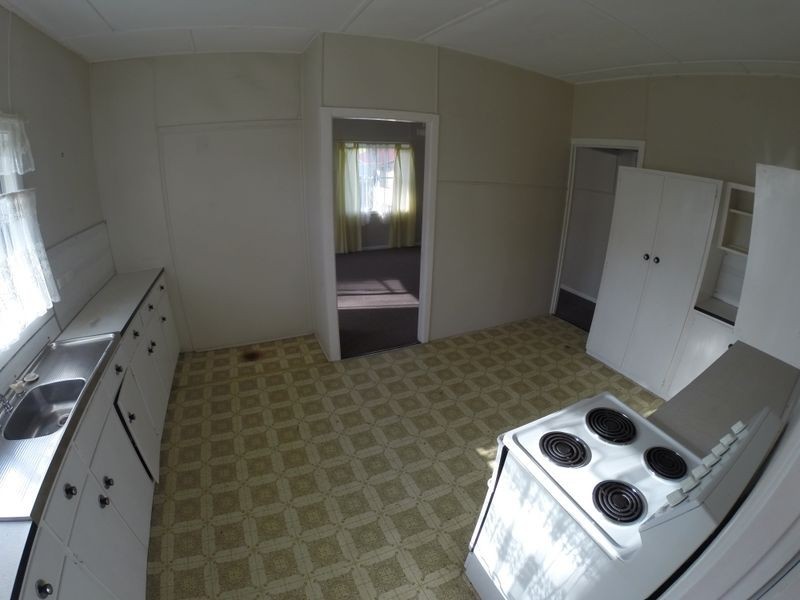 22 George Street, Toogoolawah QLD 4313