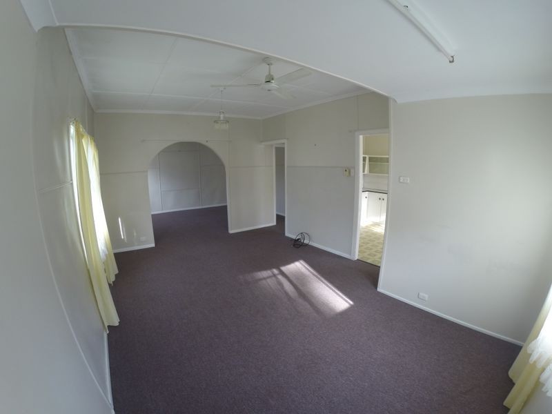 22 George Street, Toogoolawah QLD 4313