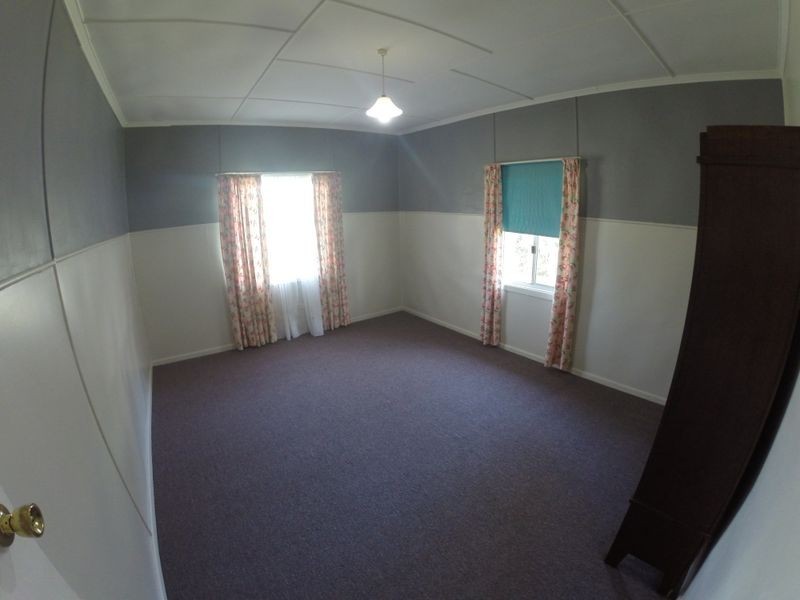 22 George Street, Toogoolawah QLD 4313