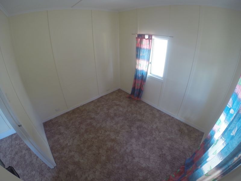 25 Mack Street, Esk QLD 4312