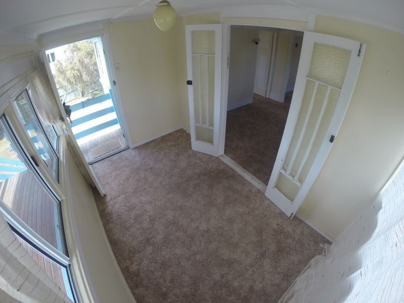 25 Mack Street, Esk QLD 4312