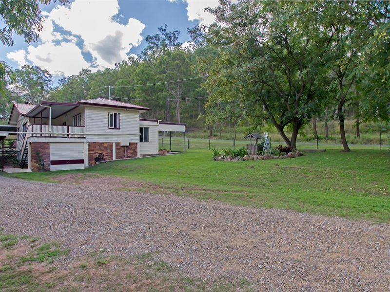 2 Alpine Court, Esk QLD 4312