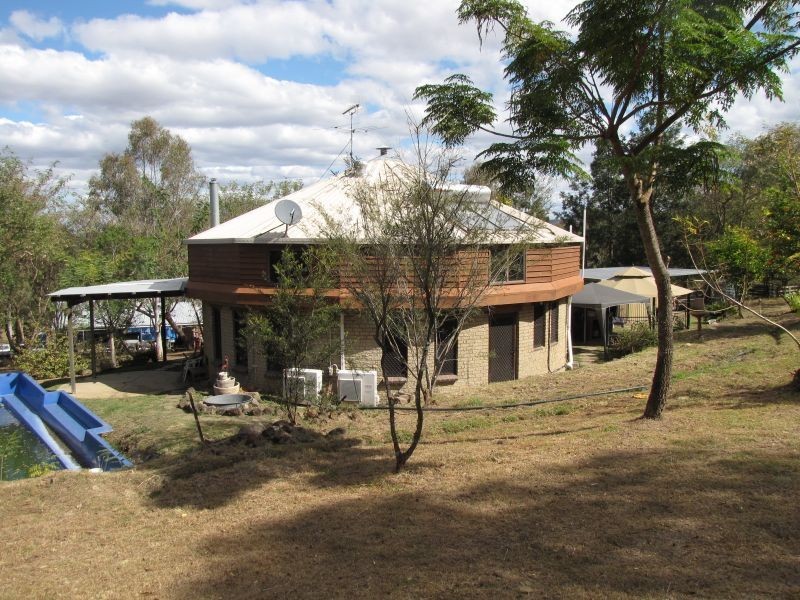 419 Gregors Creek Road, Toogoolawah QLD 4313