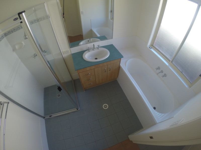 20 Ann Street, Esk QLD 4312