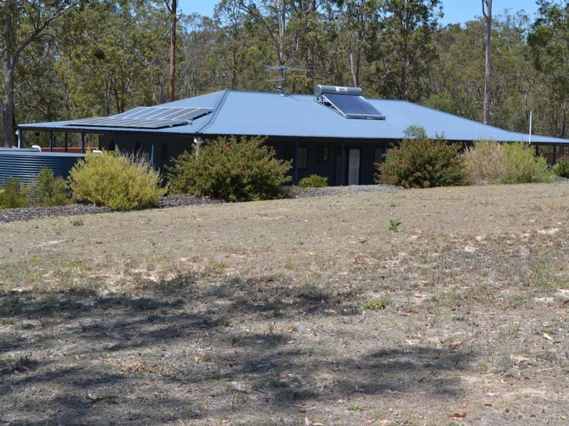 314 Edinburgh Drive, Mount Hallen QLD 4312