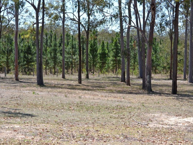 314 Edinburgh Drive, Mount Hallen QLD 4312