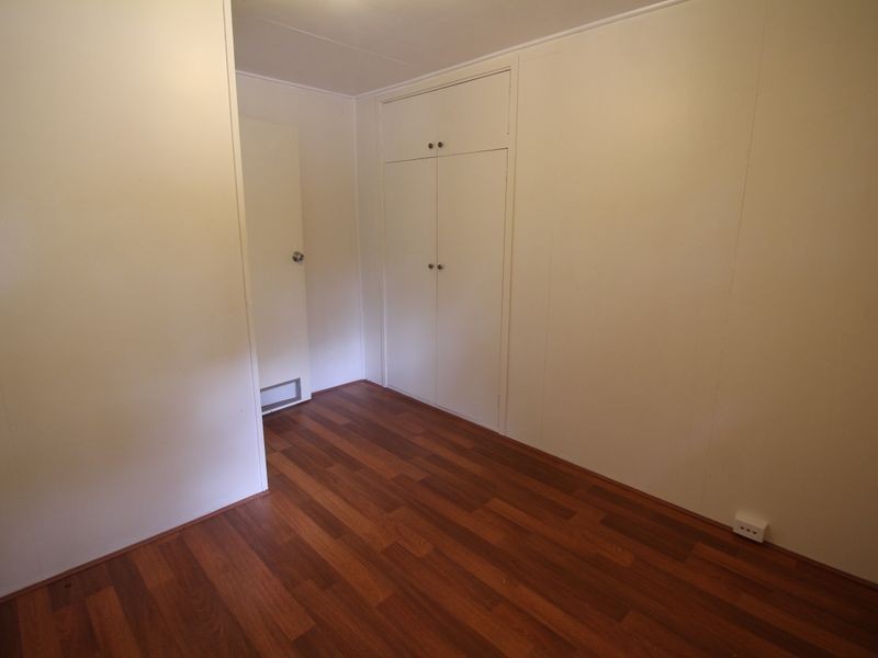 10 Cairnscroft Street, Toogoolawah QLD 4313