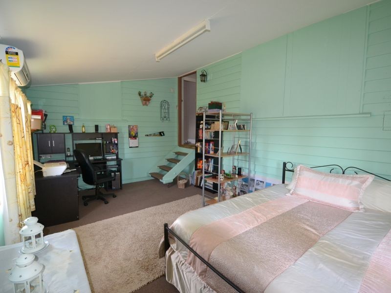 19 Alexandra Street, Toogoolawah QLD 4313