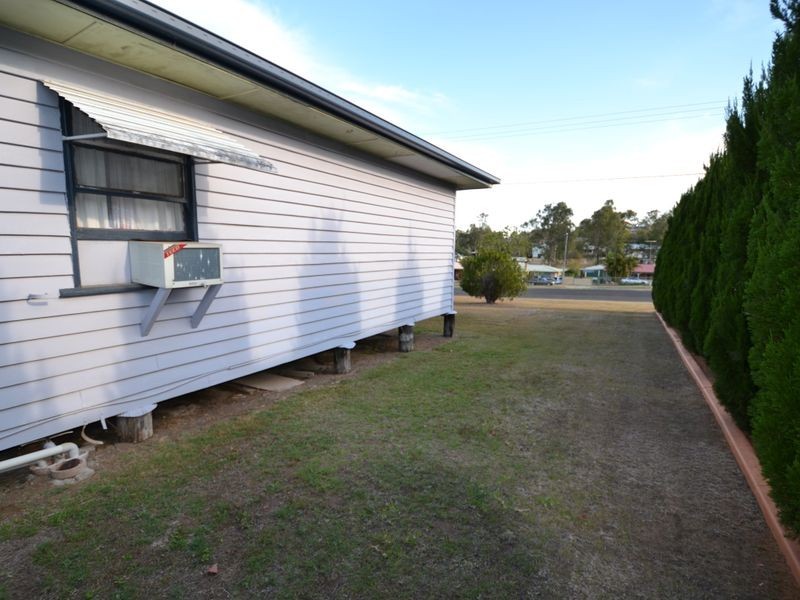 19 Alexandra Street, Toogoolawah QLD 4313