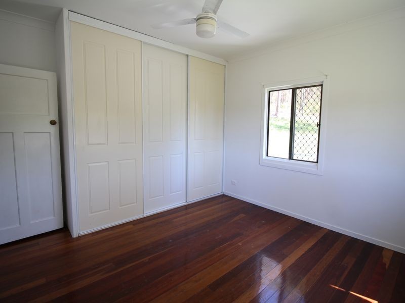 205 Highland Street, Esk QLD 4312