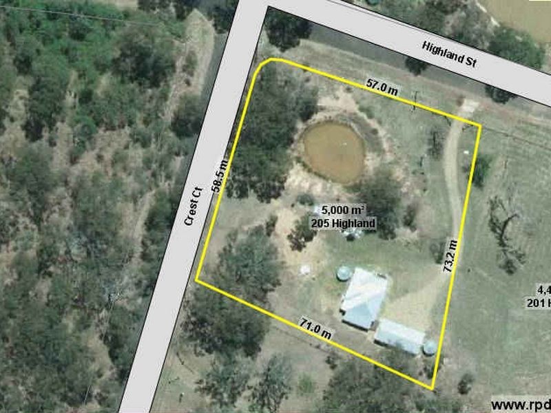205 Highland Street, Esk QLD 4312