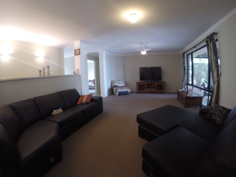 Wivenhoe Pocket QLD 4306
