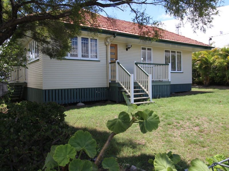 35 Cairnscroft Street, Toogoolawah QLD 4313