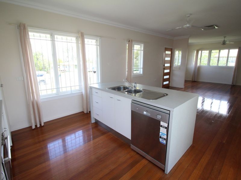 35 Cairnscroft Street, Toogoolawah QLD 4313