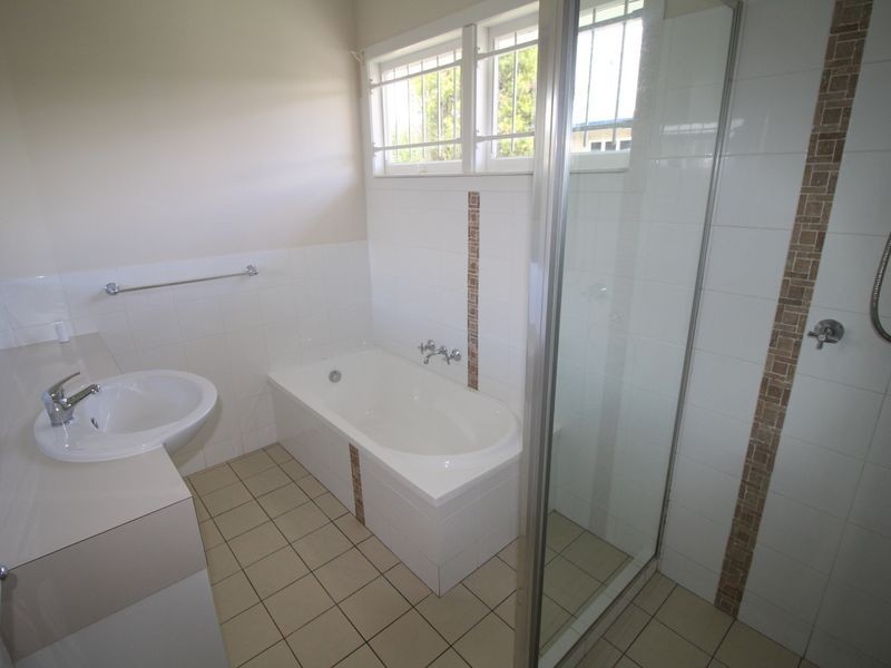 35 Cairnscroft Street, Toogoolawah QLD 4313