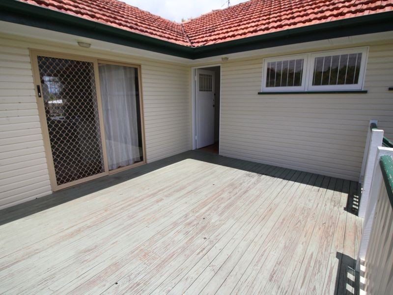 35 Cairnscroft Street, Toogoolawah QLD 4313