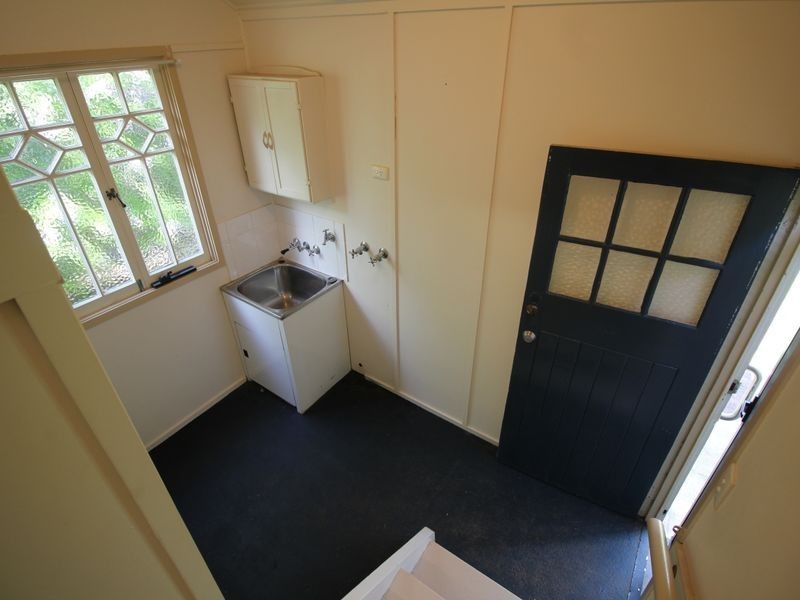 30 Richard Street, Esk QLD 4312