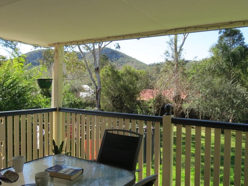 30 Richard Street, Esk QLD 4312