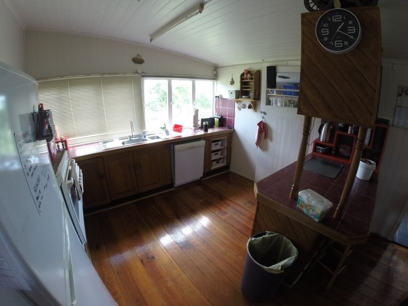 5871 Brisbane Valley Highway, Biarra QLD 4313