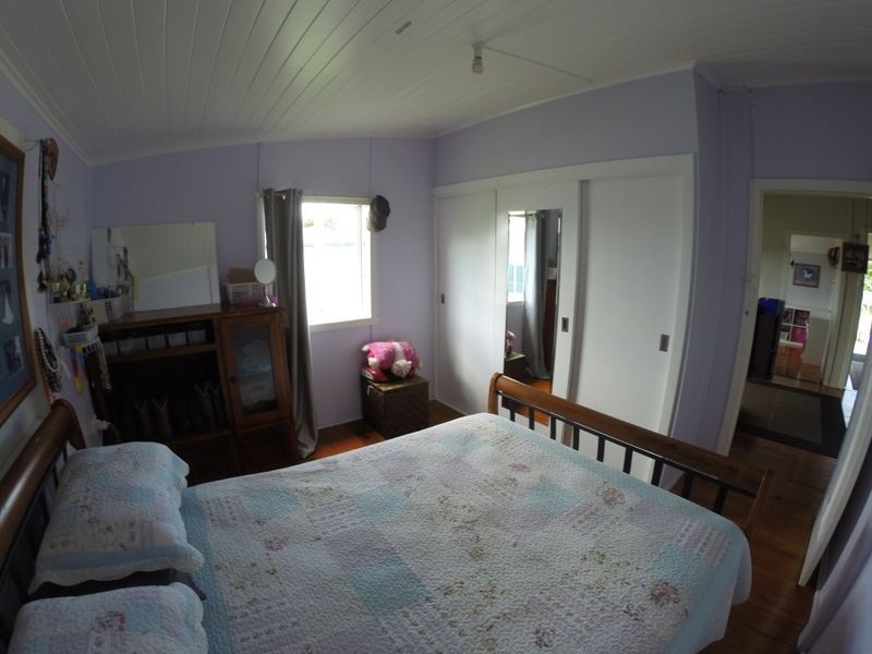 5871 Brisbane Valley Highway, Biarra QLD 4313