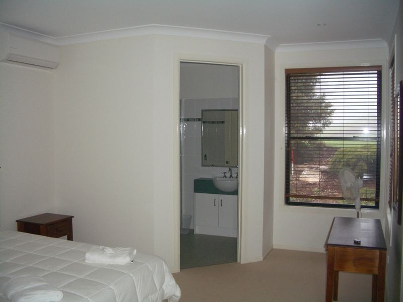 lot 231/3143 Esk/Hampton Road, Ravensbourne QLD 4352