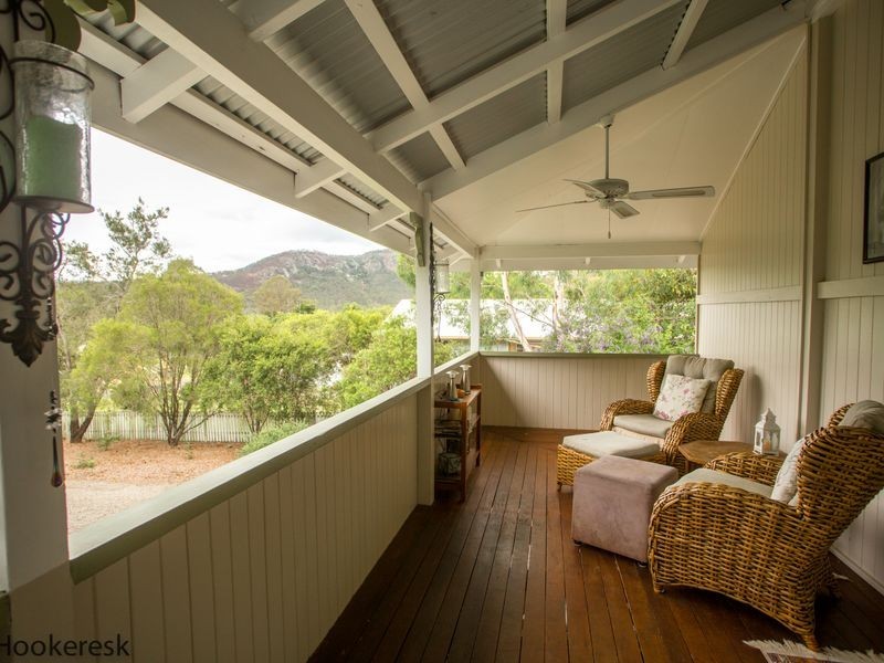 32 Barbour Street, Esk QLD 4312