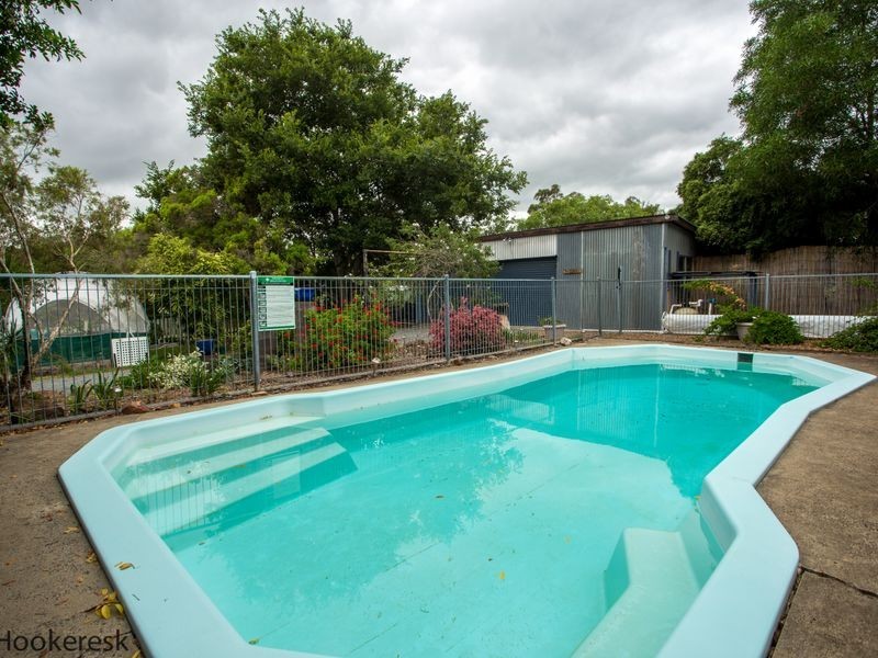 32 Barbour Street, Esk QLD 4312