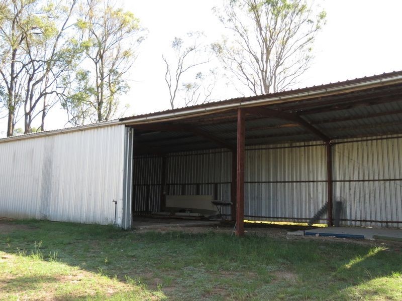 99 Dead Horse Lane, Toogoolawah QLD 4313