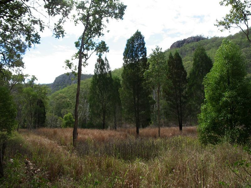 183 Brisbane Valley Highway, Esk QLD 4312