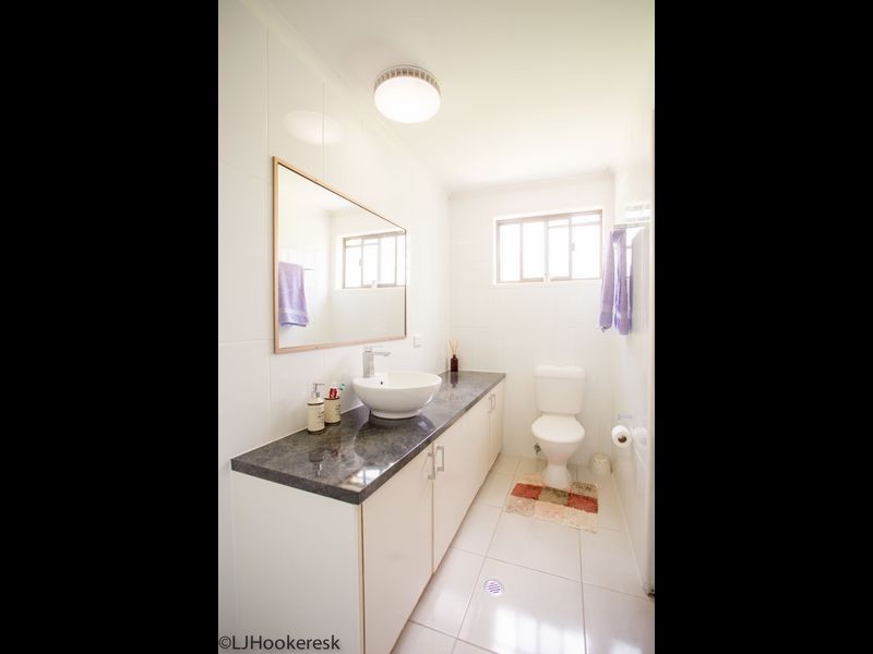 525 Willaura Drive, Mount Hallen QLD 4312