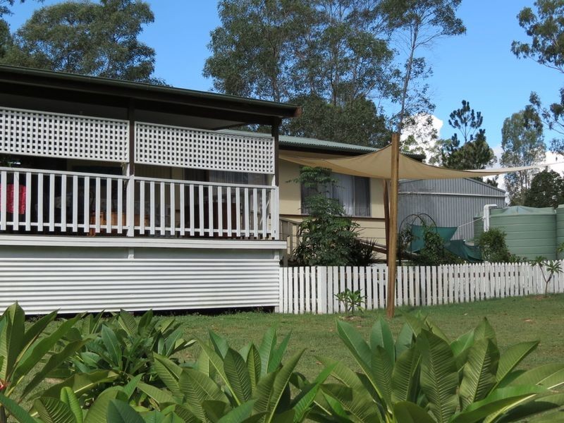 68 Pine Crescent, Esk QLD 4312