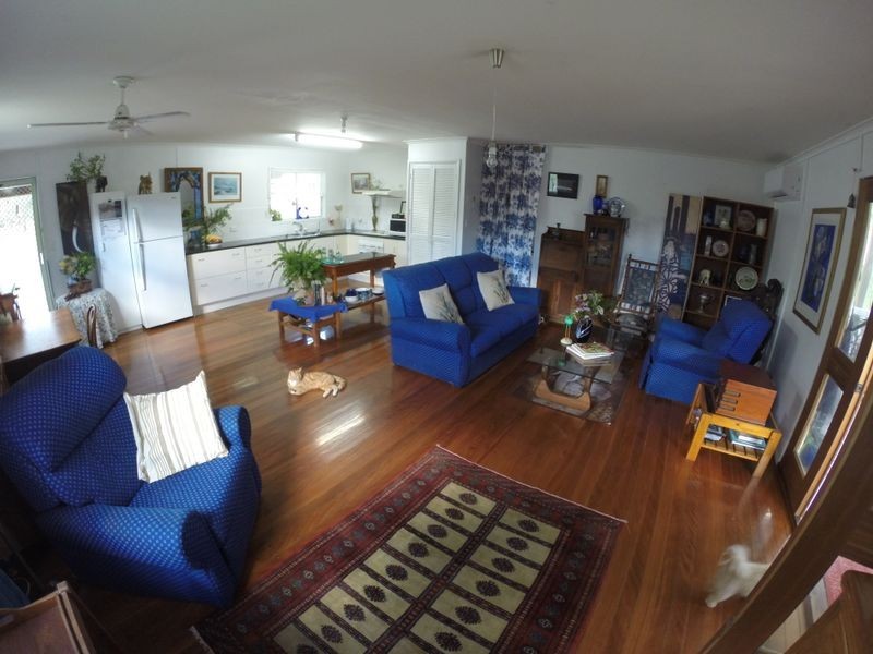 68 Pine Crescent, Esk QLD 4312