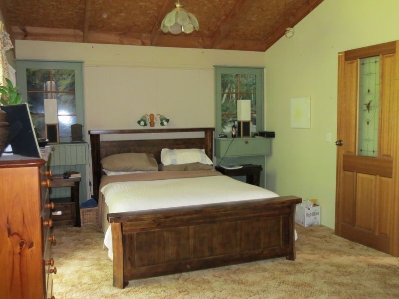 68 Pine Crescent, Esk QLD 4312