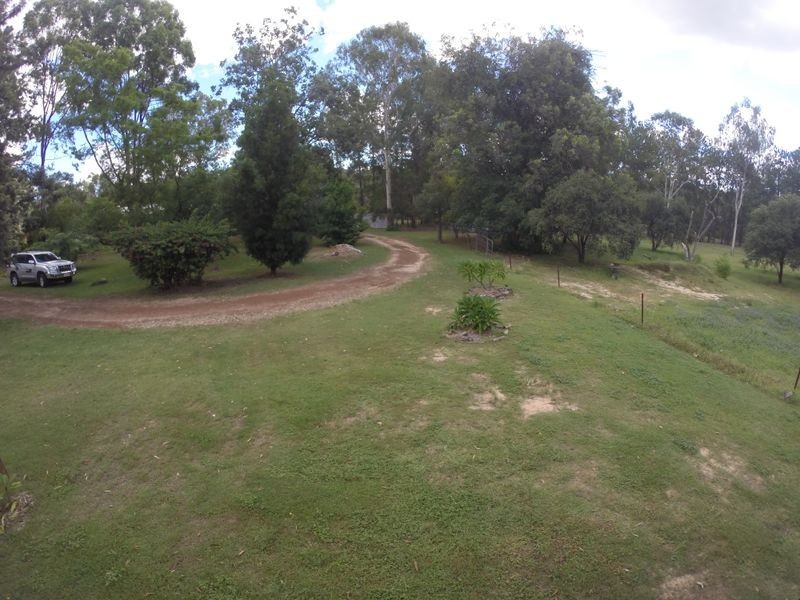 68 Pine Crescent, Esk QLD 4312