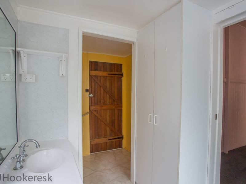 31 Drem Street, Toogoolawah QLD 4313