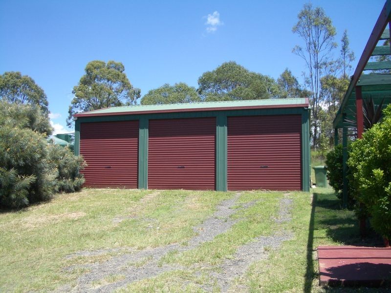 247 Edinburgh Drive, Mount Hallen QLD 4312