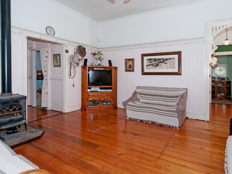 1049 Esk Hampton Road, Esk QLD 4312