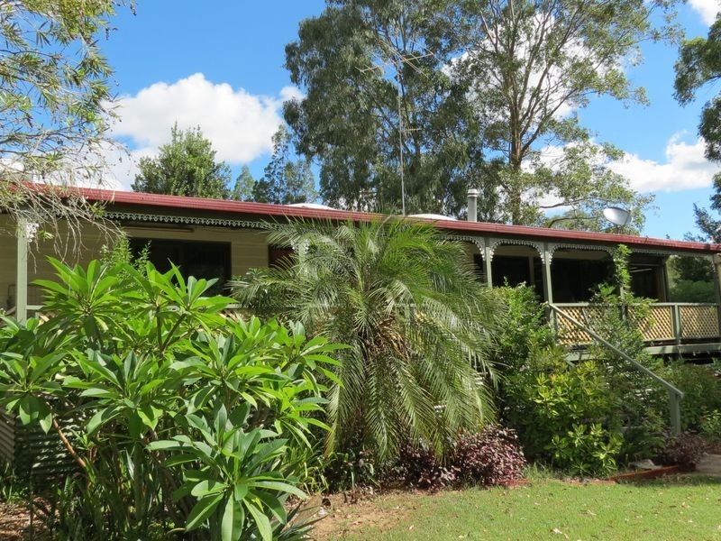 68 Pine Crescent, Esk QLD 4312