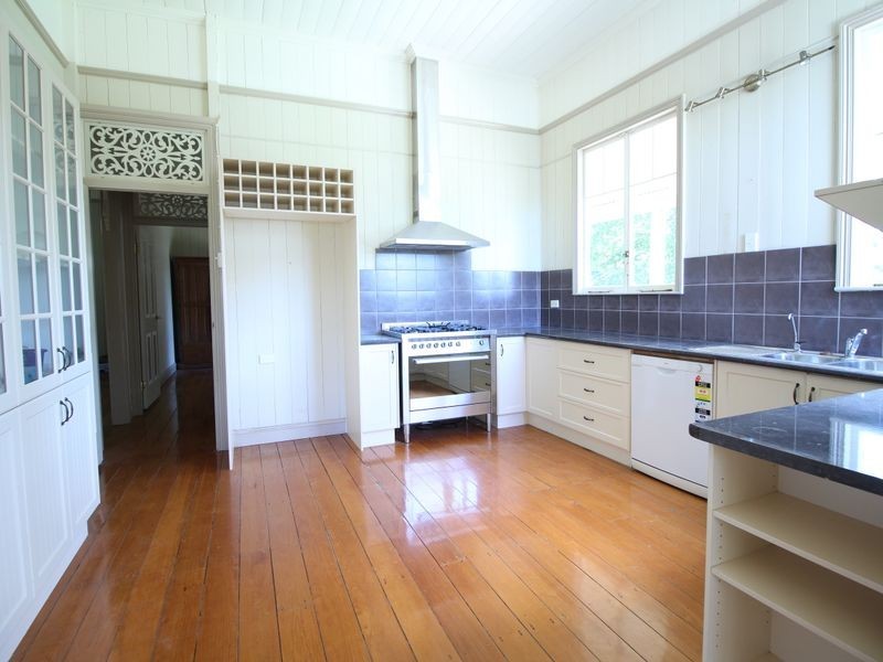 65 Highland Street, Esk QLD 4312