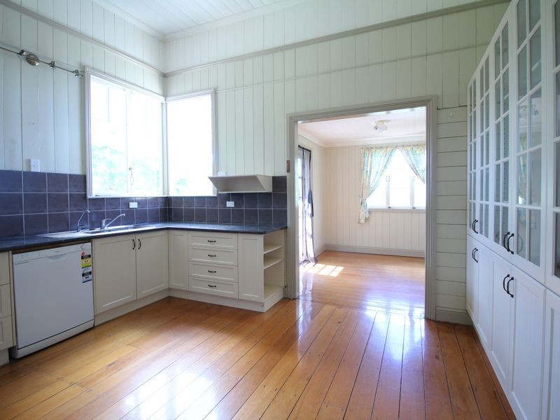 65 Highland Street, Esk QLD 4312