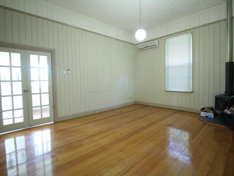 65 Highland Street, Esk QLD 4312